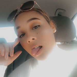 Meet your Posher, Andi